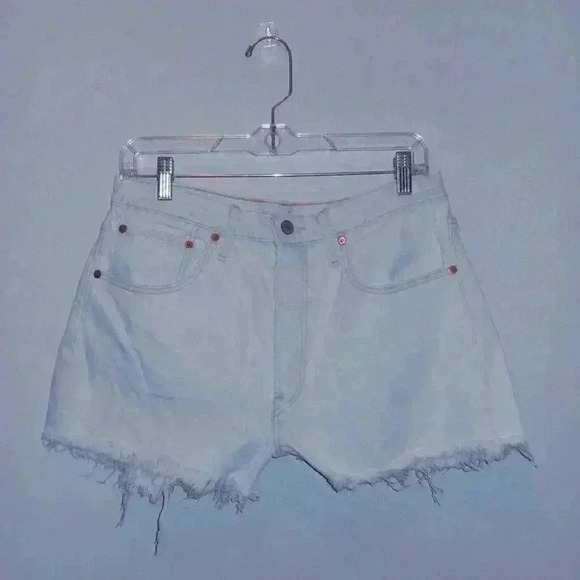 Levi’s 501 white shorts - W31 - Picture 1 of 6